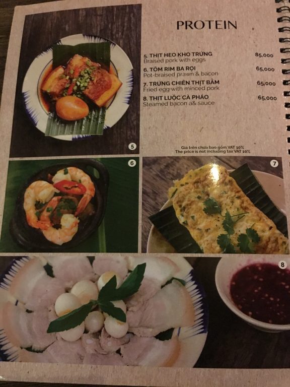 越南美食推薦。胡志明市Mountain Retreat 越南餐廳。七樓屋頂景觀餐廳。[極光公主飛妮] @極光公主飛妮