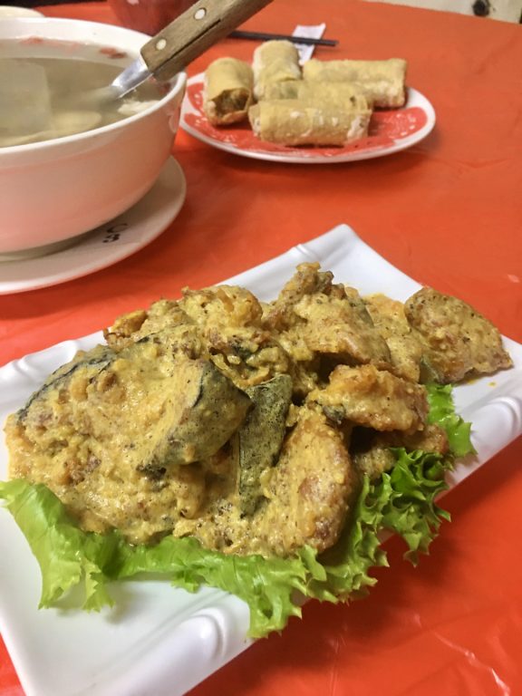 新竹新埔美食。劉家莊燜雞。九芎湖美味料理。幾十年的老味道[Miss 飛妮] @極光公主飛妮