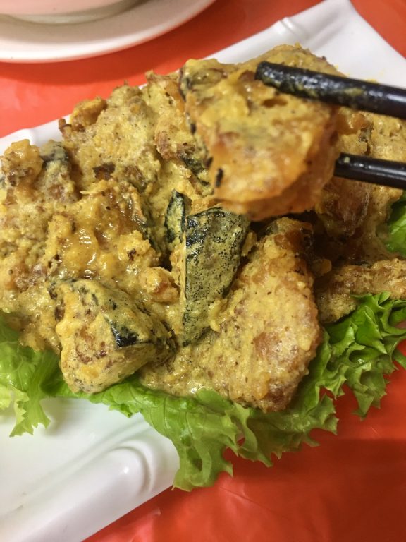 新竹新埔美食。劉家莊燜雞。九芎湖美味料理。幾十年的老味道[極光公主飛妮] @極光公主飛妮